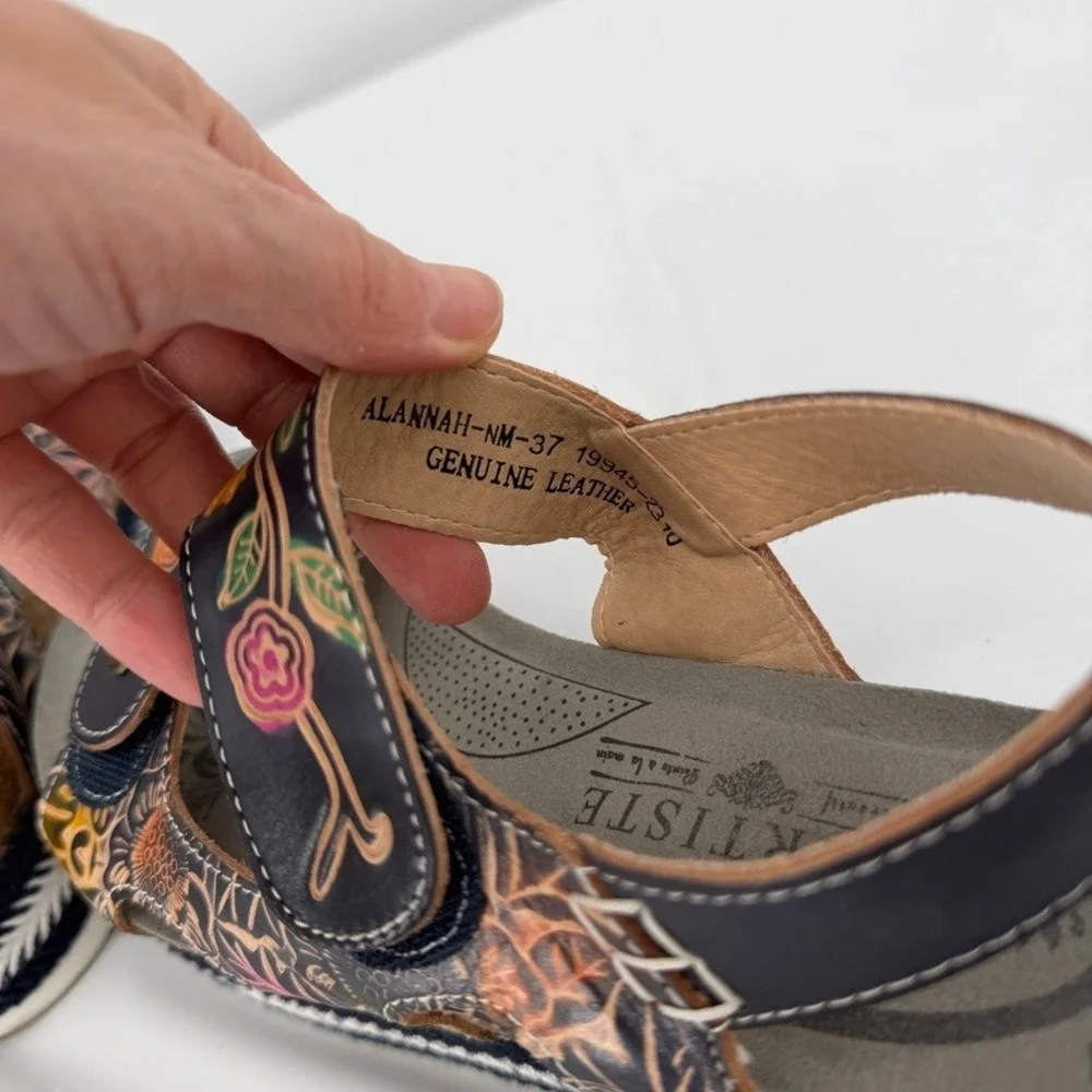 L'Artiste Alannah Sandals Floral Embossed Leather Platform Boho Shoes Size 37
